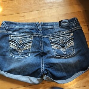Vigoss shorts size 24